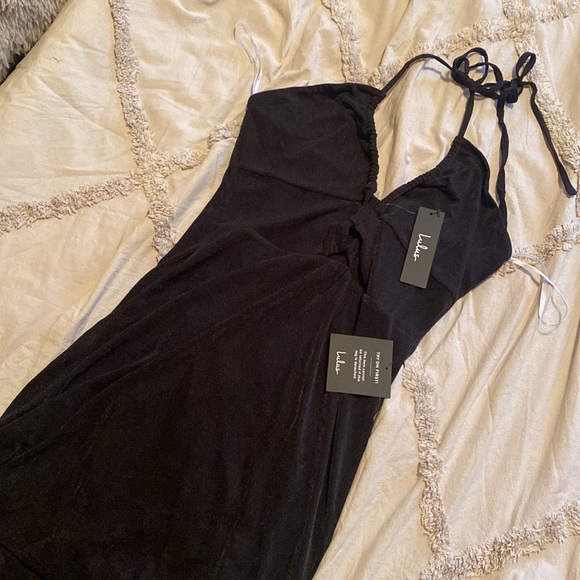 Cut Out Halter Dress - Picture 5 of 7